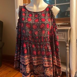 Knox Rose Cold Shoulder Blouse